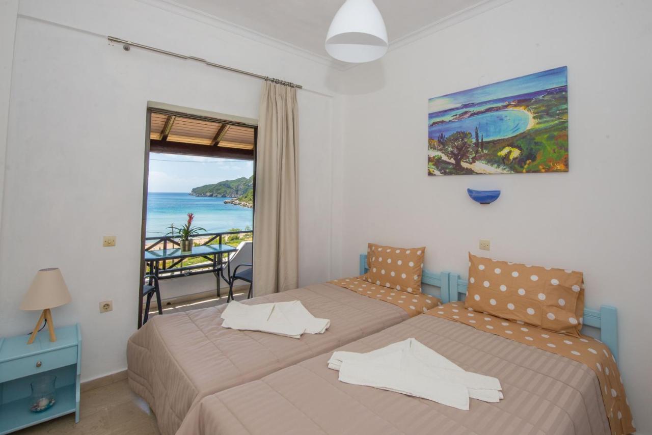 Spiros And Polyxeni Apartments Афионас Экстерьер фото